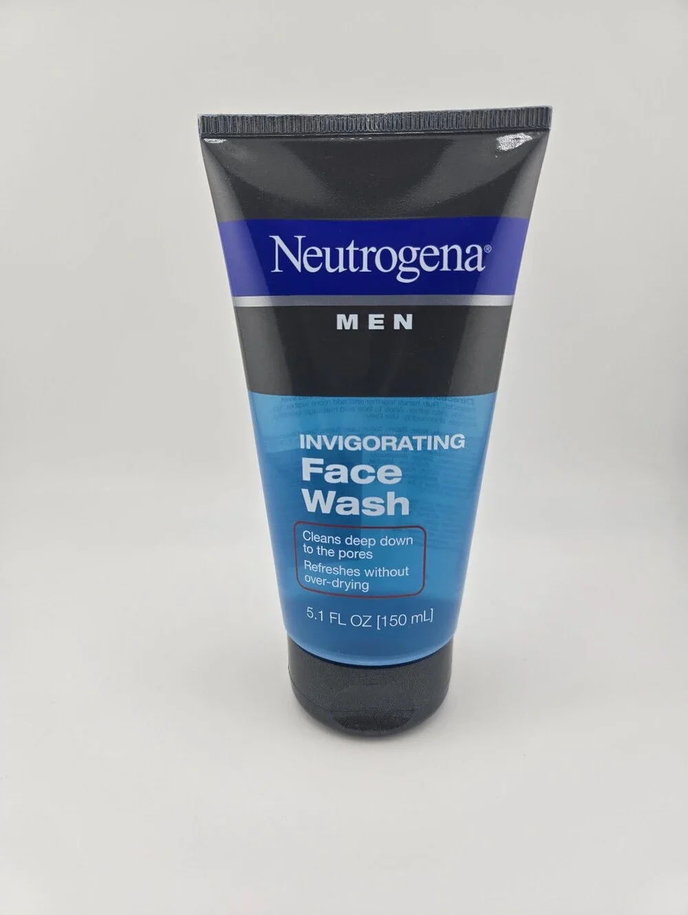 Neutrogena Men Invigorating Face Wash Deep 5.1oz
